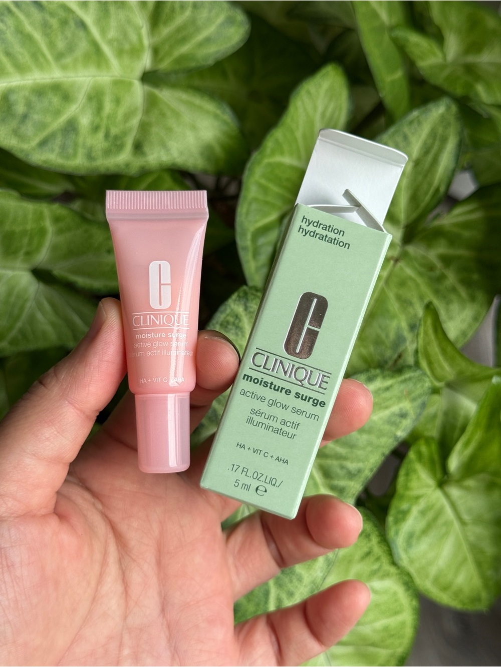 Clinique Moisture Surge Active Glow Serum with Hyaluronic Acid – Mini 5 mL